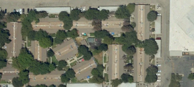 150 1st St
