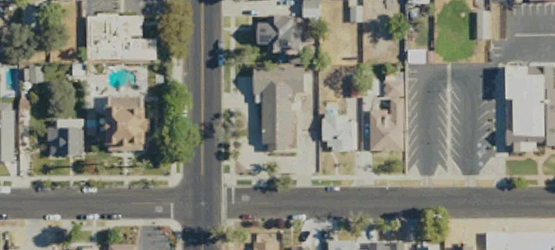 1105 Irwin St