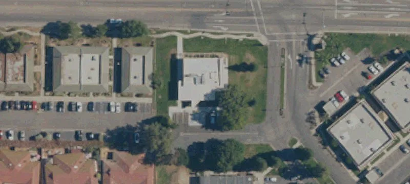 1200 Almond Ave
