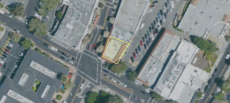 2 Santa Cruz Ave