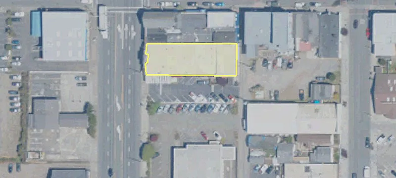 250 Main St