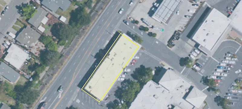 207 Mcdowell Blvd