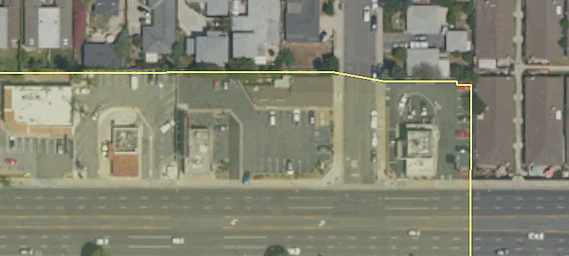 3035 Chapman Ave