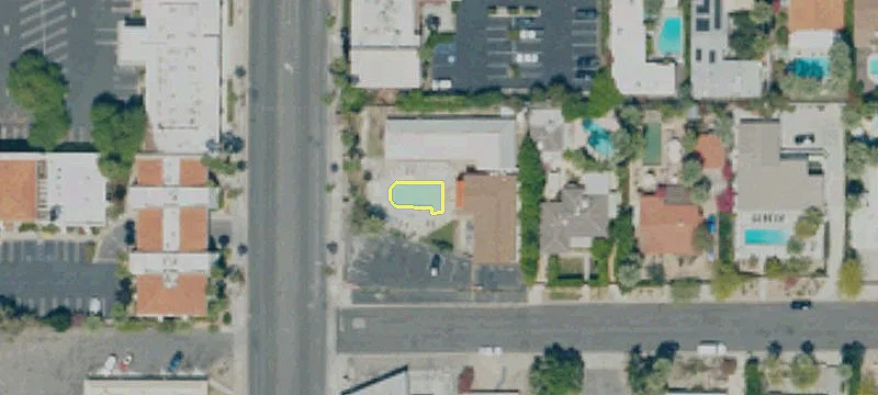 1080 Palm Cyn Dr