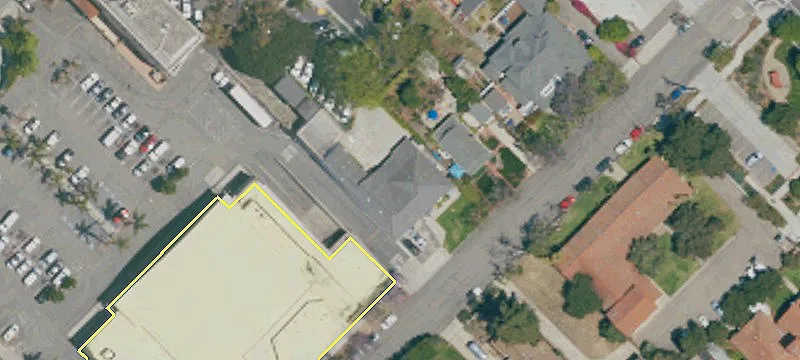919 Maple St