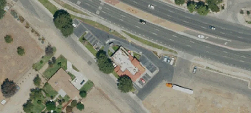 770 Ramona Expy