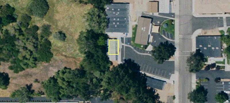 150 Pioneer Ln