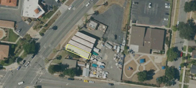 229 Grand Blvd
