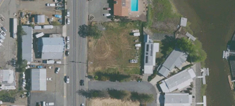 1870 Main St