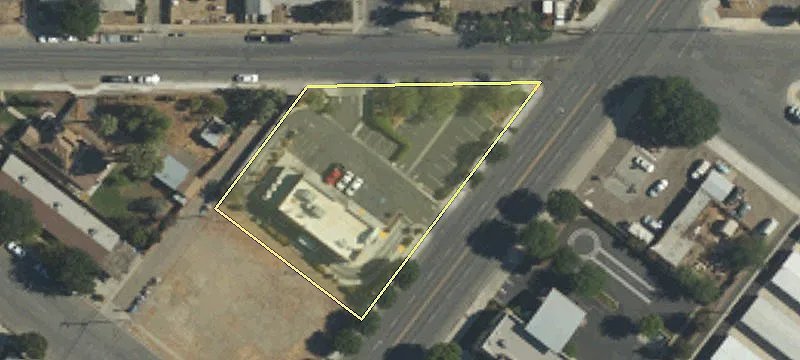 451 Elm Ave