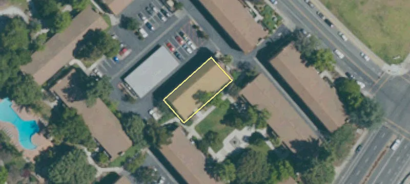 444 Saratoga Ave