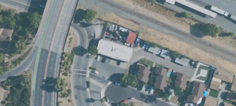 40 Parkside Dr