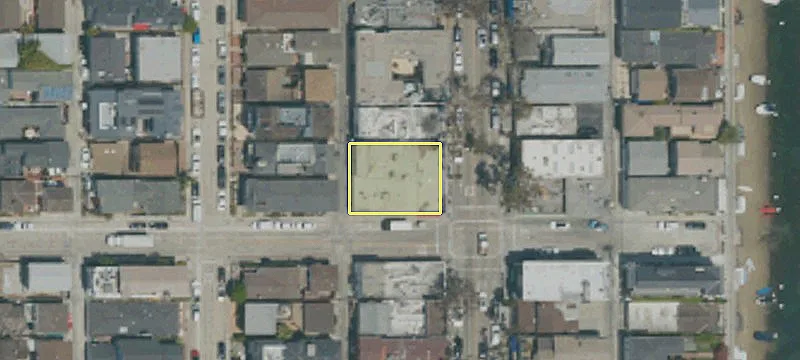 301 Marine Ave