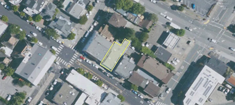 42 Caledonia St
