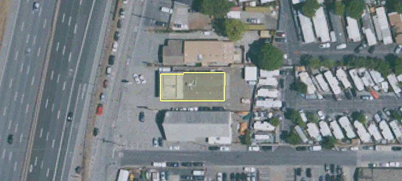 2100 Redwood Hwy