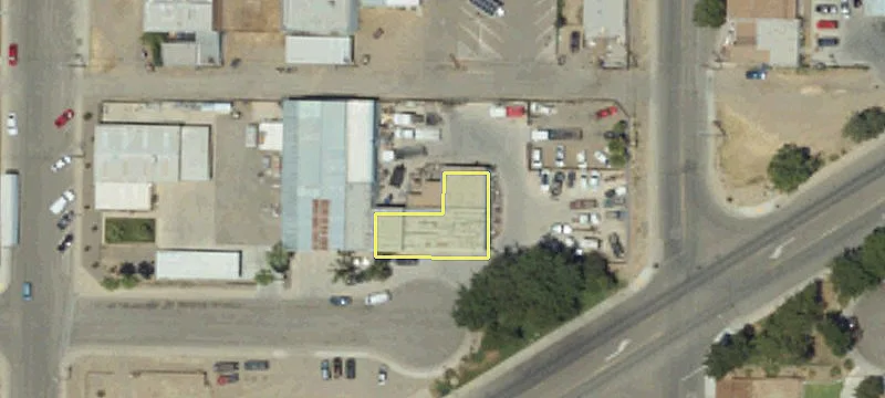 221 Tulare St