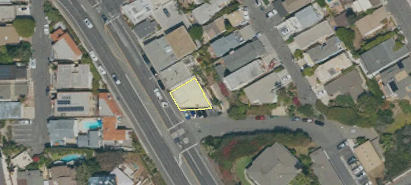 2988 Coast Hwy