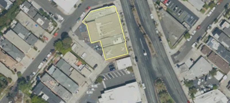 3127 Coast Hwy