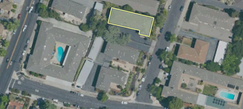 205 Avery Ln