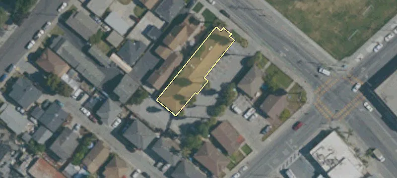 525 Rodriguez St