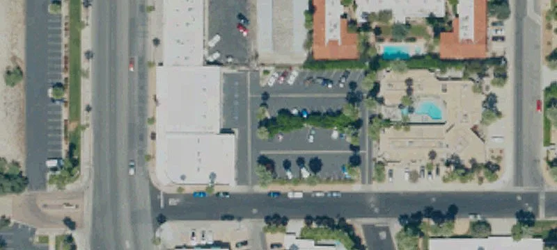 1570 Palm Cyn Dr