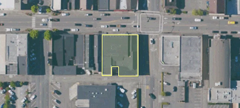 1131 Main St
