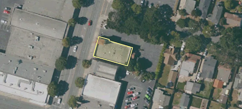 831 Main St