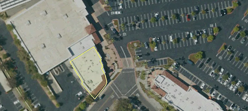 22245 El Paseo
