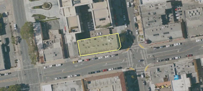 172 Main St