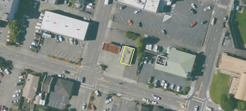 724 G St