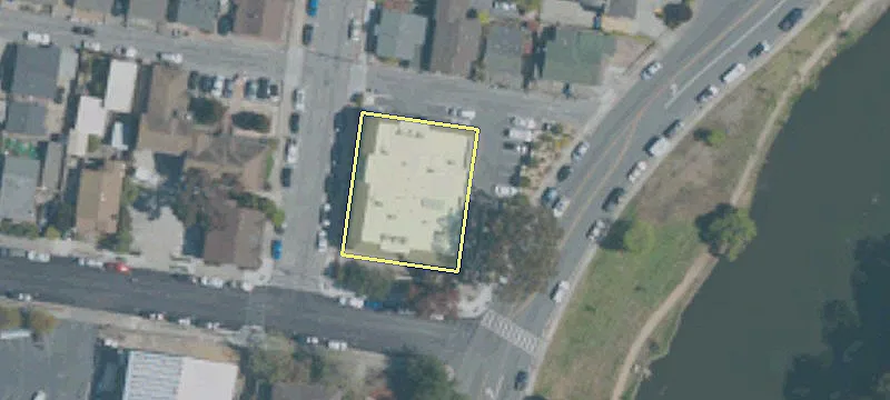 550 Camino El Estero