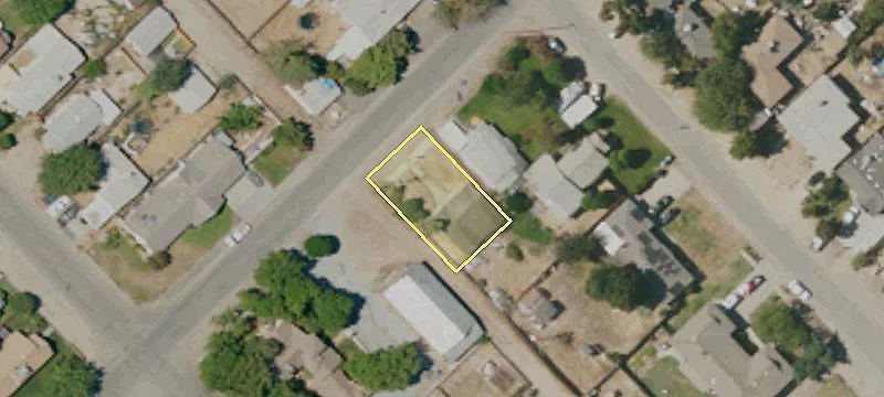 2319 Superior Ave