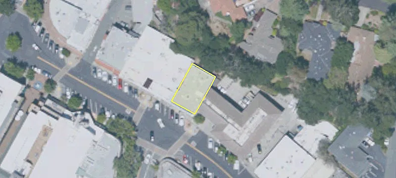 37 Moraga Way