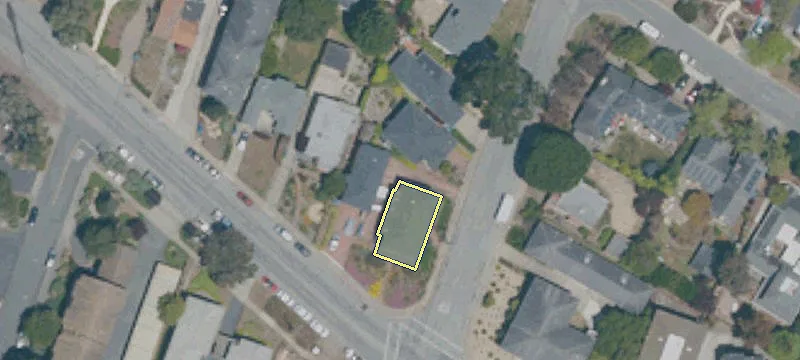 196 Del Monte Blvd