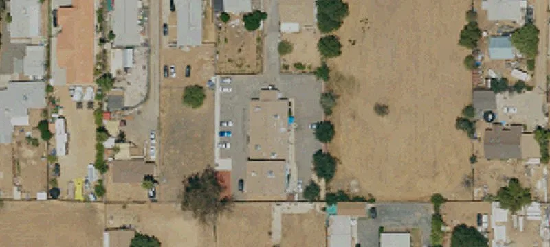 24193 Myers Ave