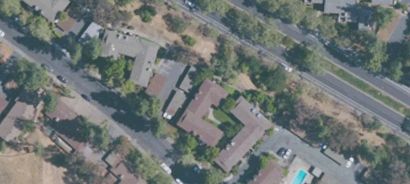 319 Camelback Rd