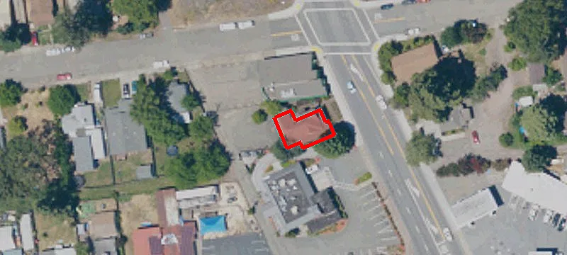 716 Main St