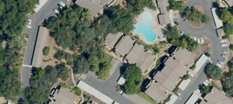 1200 Creekside Dr