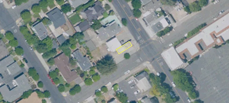 1024 Napa St