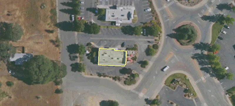 1142 Lakeport Blvd