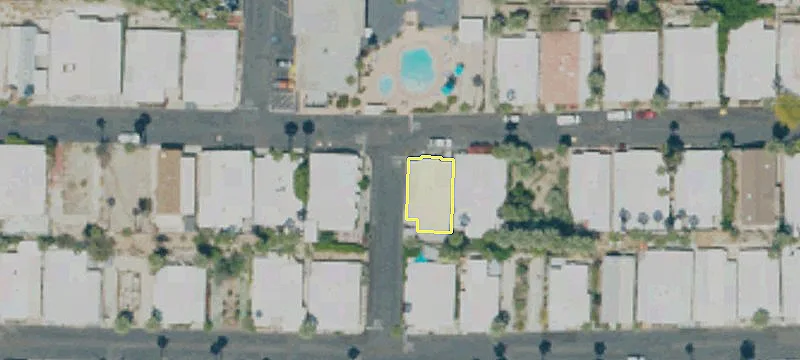 393 Mesquite Ave