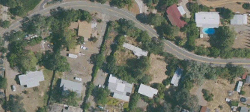 3742 Manzanita Dr