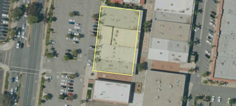 482 Corona Mall