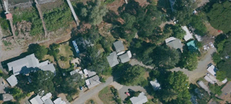 3325 Cypress Ave