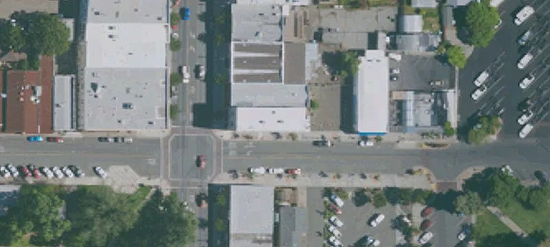 302 Main St