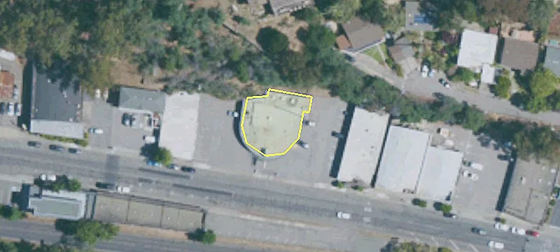 6 Red Hl Ave