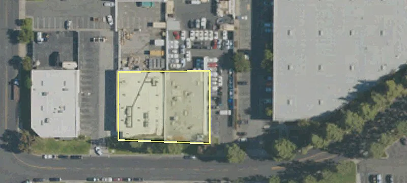 5595 Corporate Ave