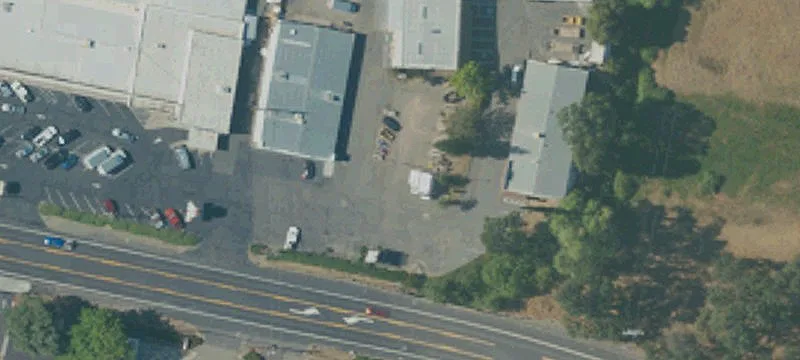 320 Main St