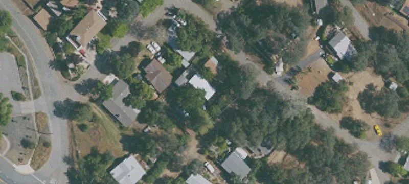 6657 Robinson Ave
