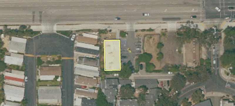 7443 Hollister Ave